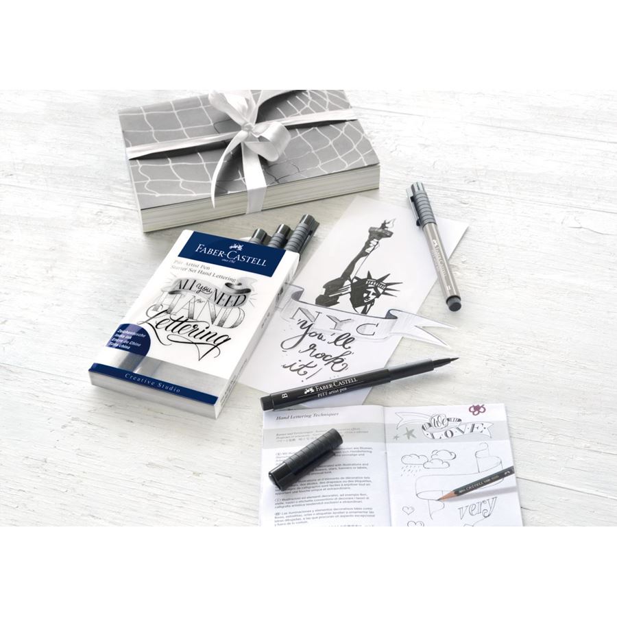 Faber-Castell Ensemble de lettrage à la main #267118