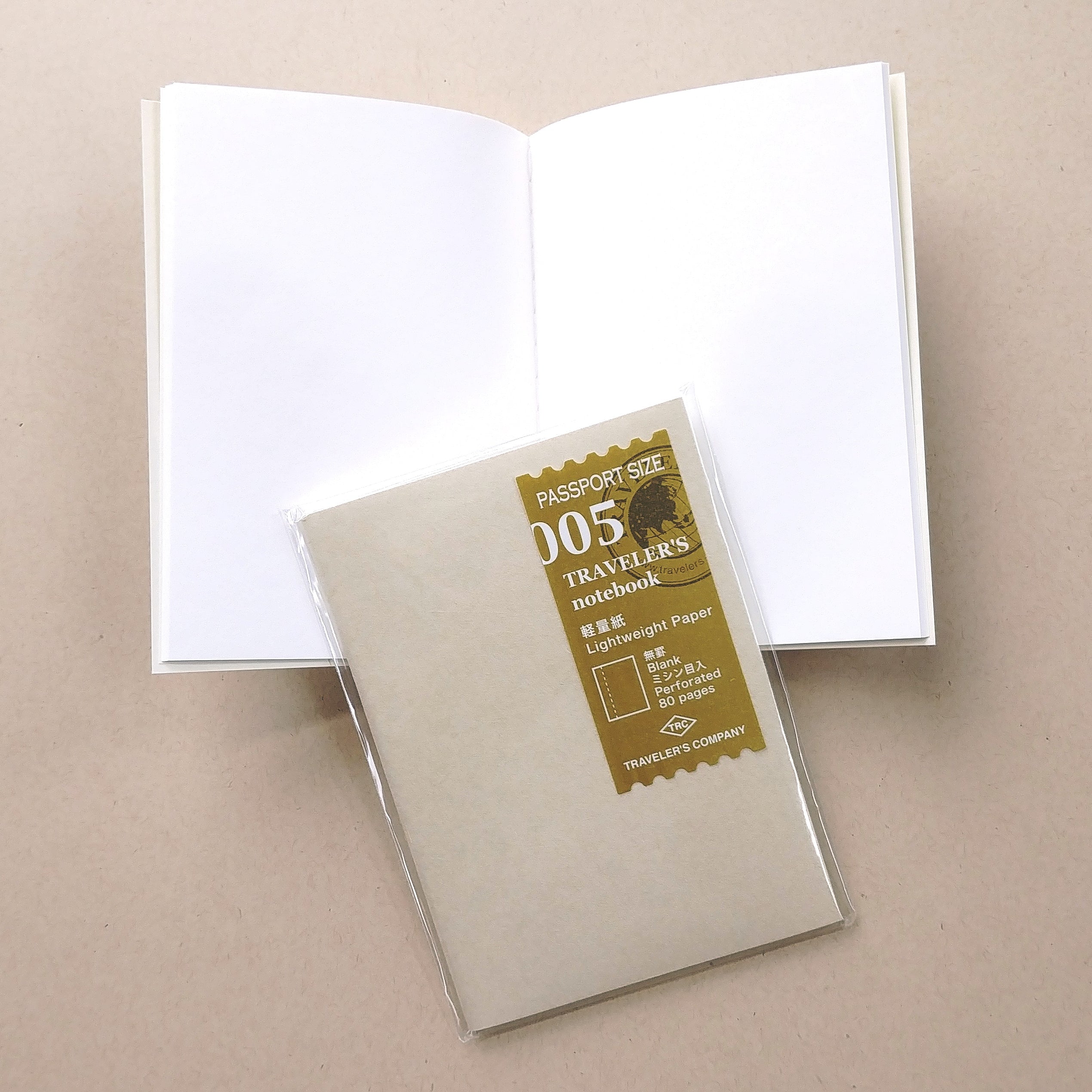 Passport Refill | 005 Lightweight Paper #14371-006