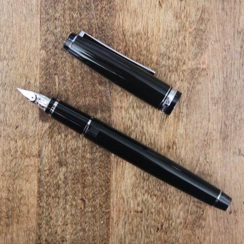 Fountain Pen | Falcon (Soft Fine) - BLACK #18-BKF