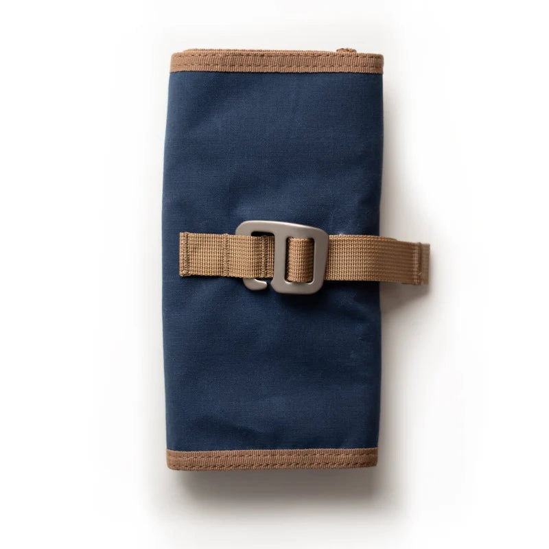 LOCHBY Tool Roll - NAVY #66723 – The Papery