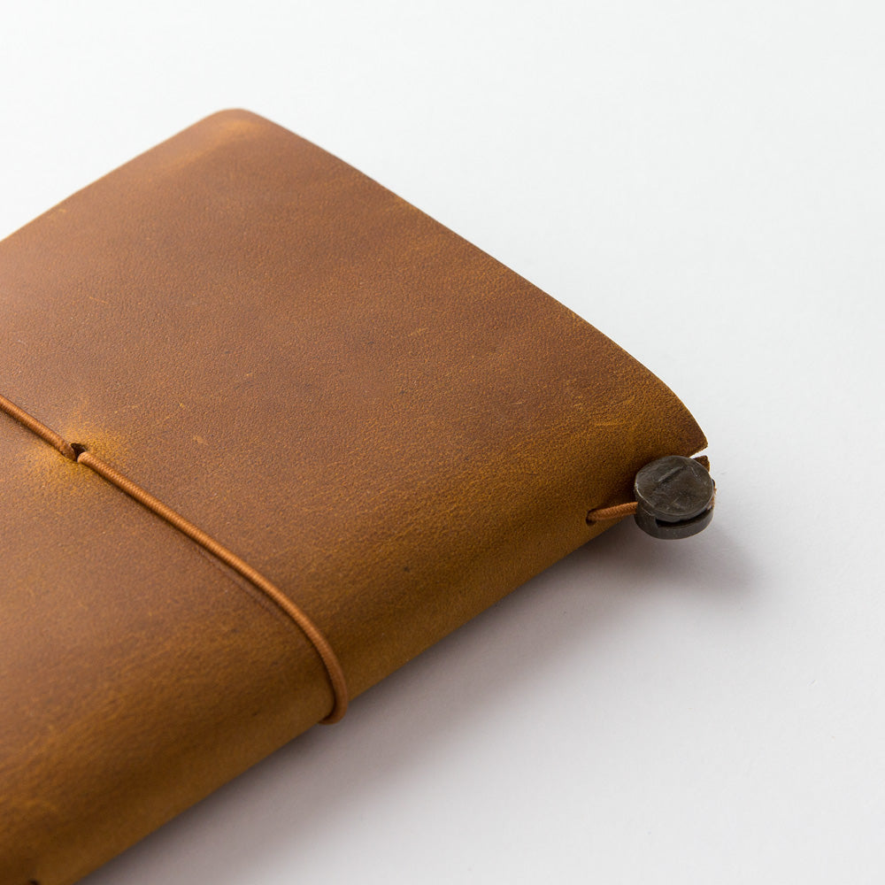 Traveler's Notebook Passport | CAMEL #15194-006