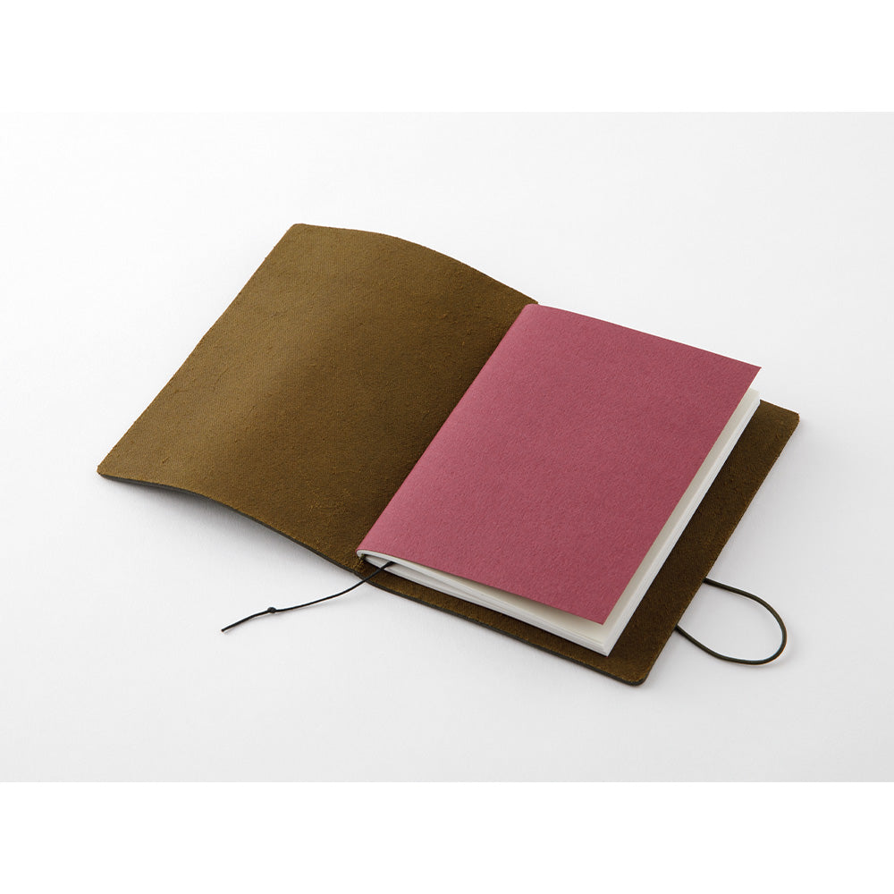Traveler's Notebook Passport | OLIVE #15343-006