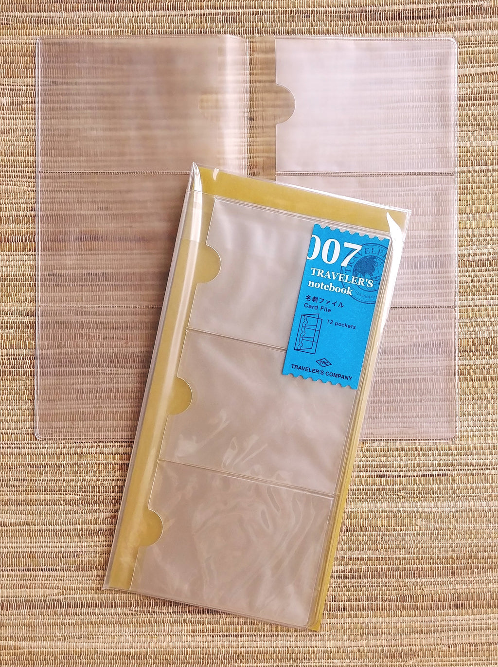 Accessory | 007 Card Holder #14301-006